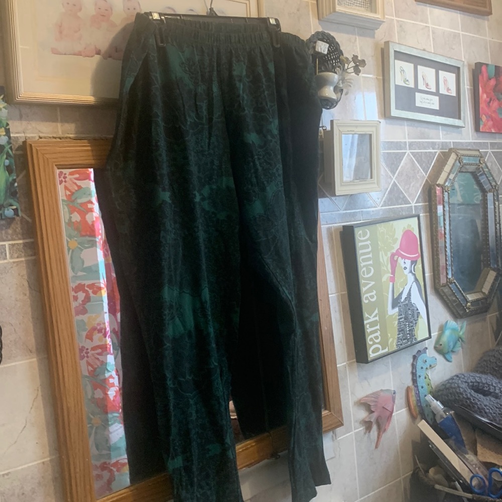 Roamans pants